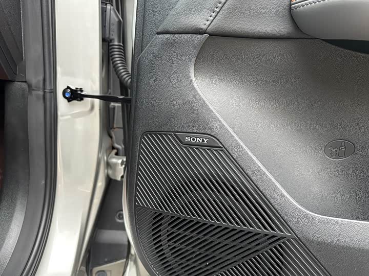 Фото 29 - Changan Oshan Z6 Hybrid