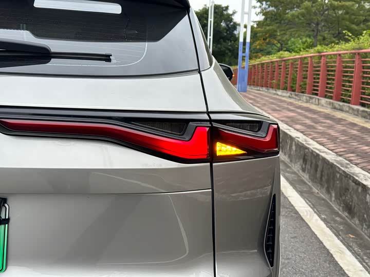 Фото 35 - Changan Oshan Z6 Hybrid