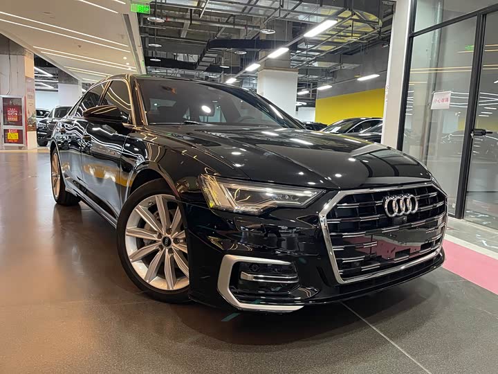 Фото 3 - Audi A6L