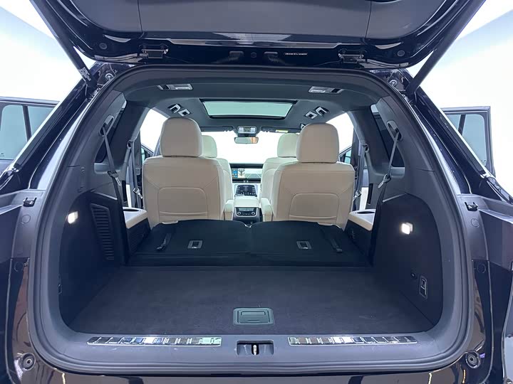 Фото 29 - LiXiang One