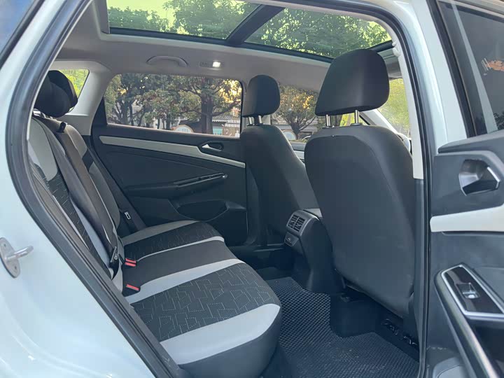 Фото 12 - Jetta VS7