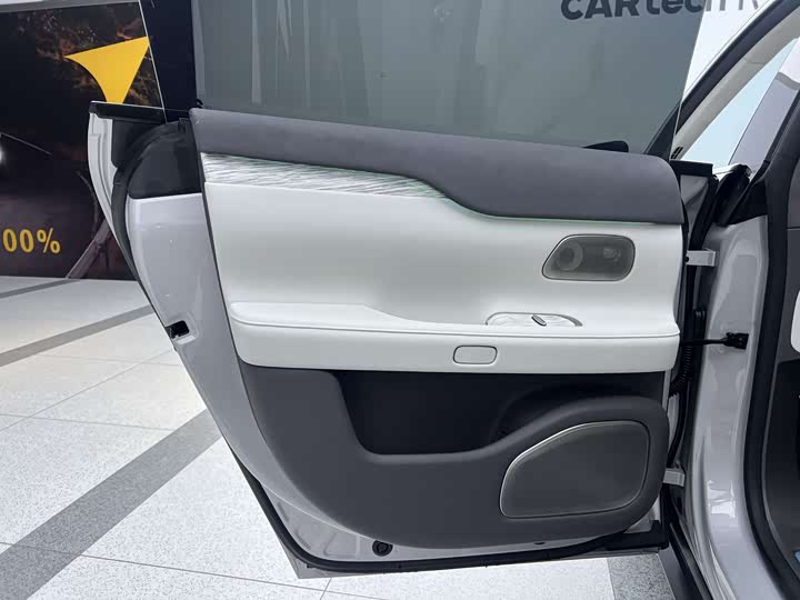 Фото 17 - Nio ET7