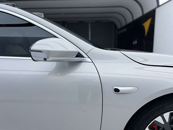 Фото 34 - Nio ET7