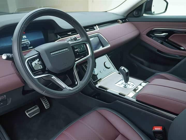 Фото 10 - Land Rover Range Rover Evoque L Hybrid