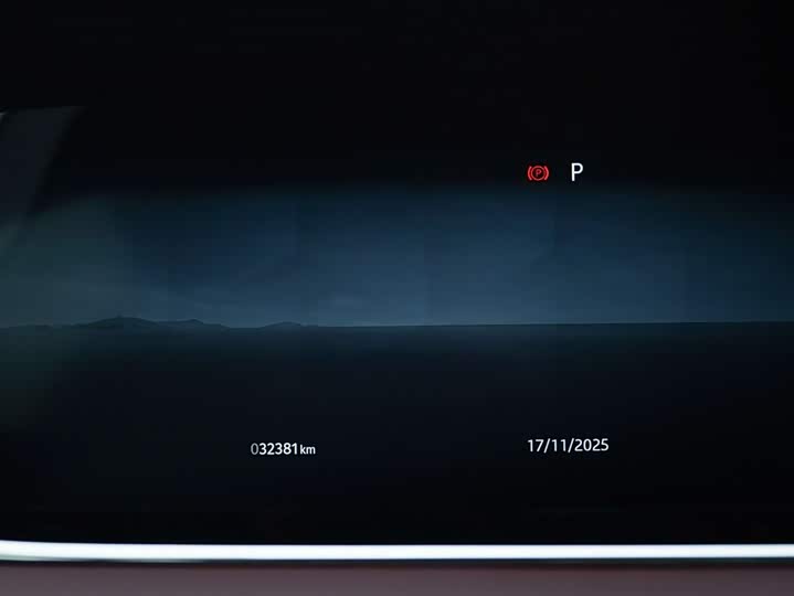 Фото 8 - Land Rover Range Rover Evoque L Hybrid