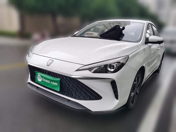 Фото 2 - Roewe i5