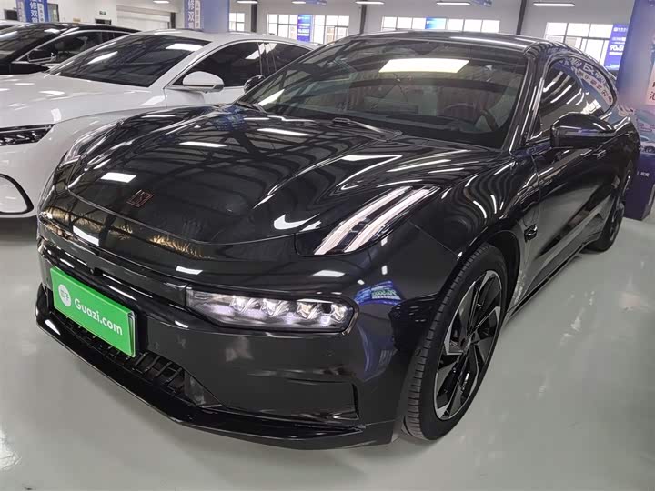 Фото 1 - Zeekr 001