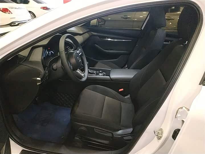 Фото 15 - Mazda 3 (Axela)