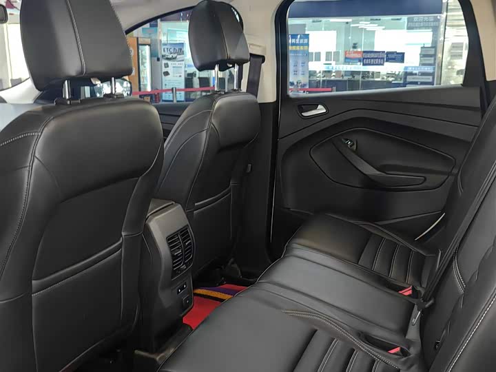 Фото 15 - Ford Escape (Kuga)