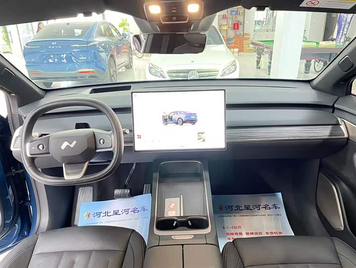 Фото 13 - Nio Onvo L60