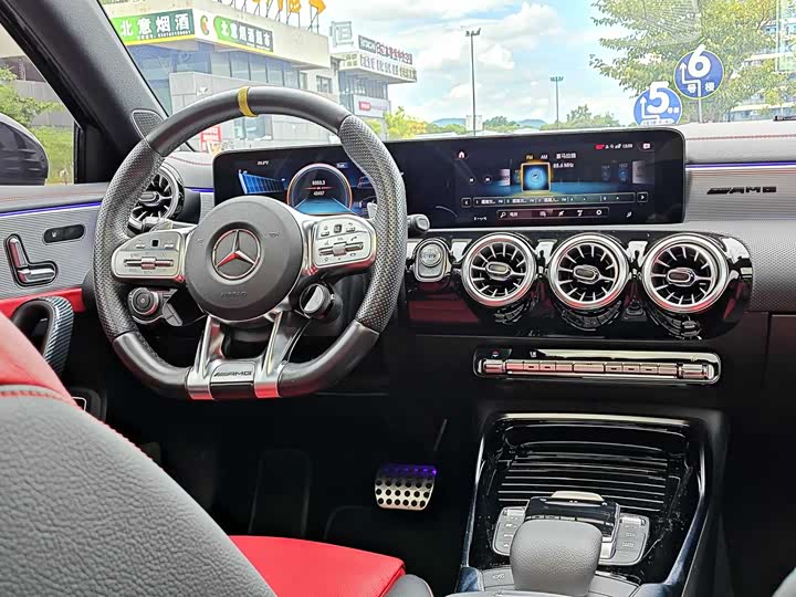 Фото 7 - Mercedes-Benz A-Class AMG