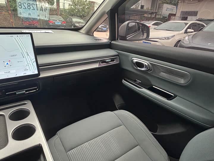 Фото 12 - GAC Aion Y