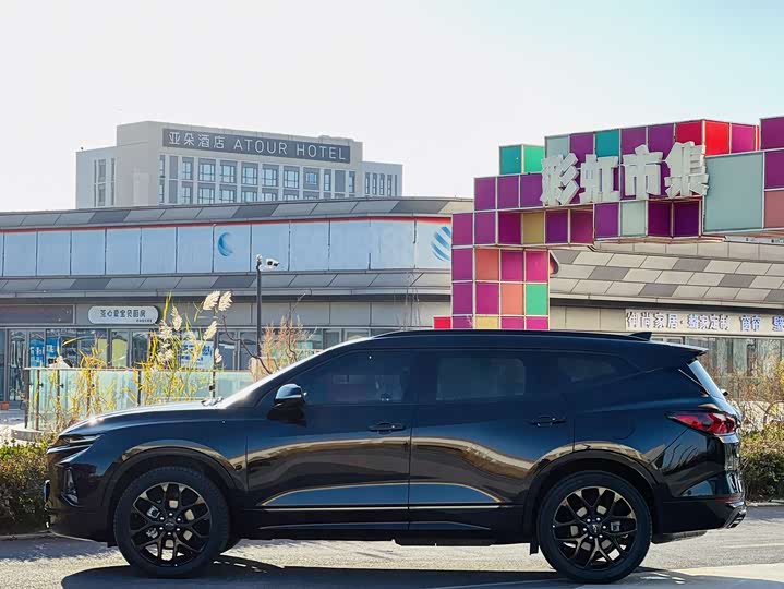 Фото 3 - Chevrolet Blazer