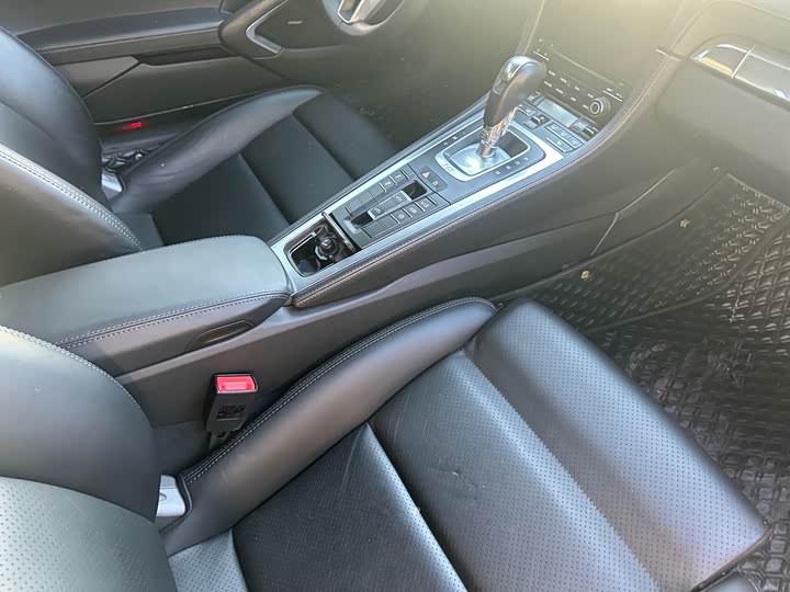 Фото 10 - Porsche 718