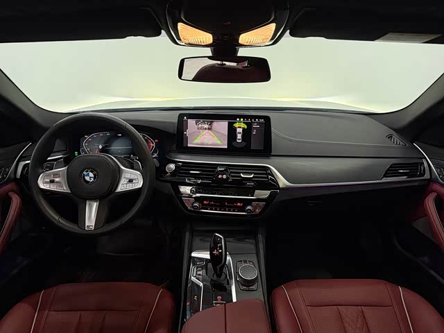 Фото 10 - BMW 5 Series