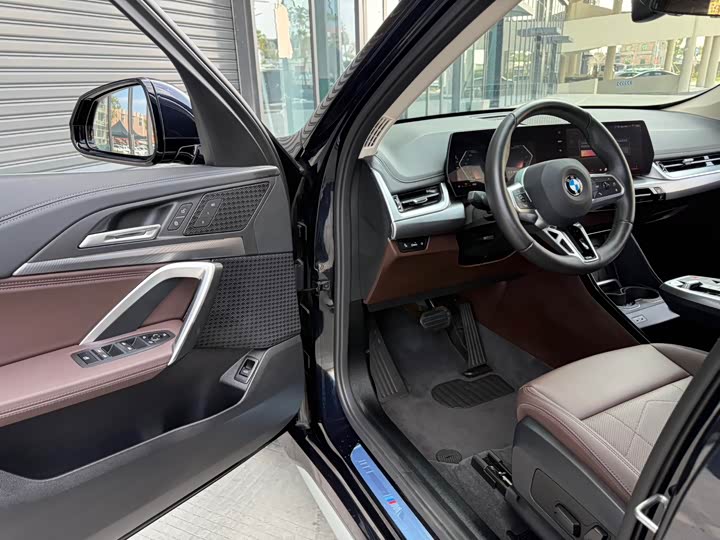 Фото 15 - BMW X1