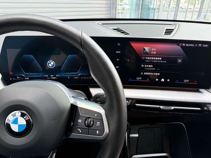 Фото 16 - BMW X1