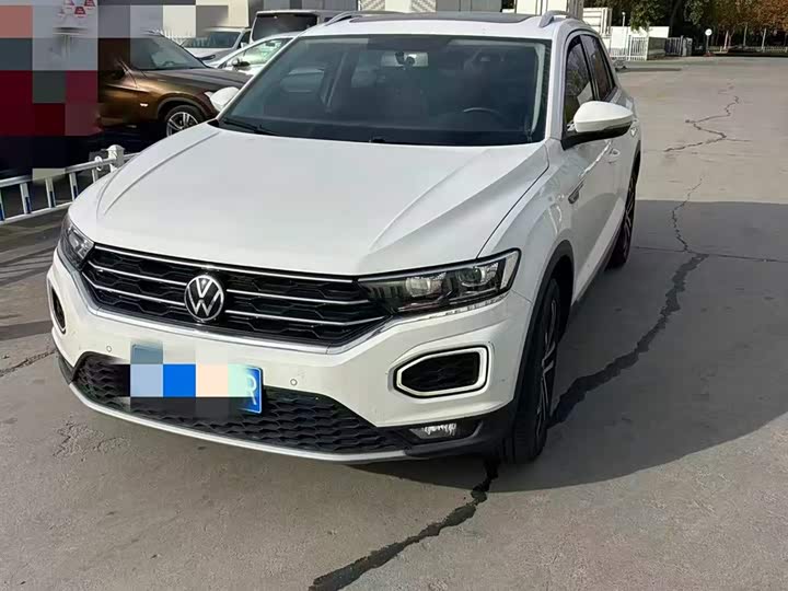 Фото 1 - Volkswagen T-Roc
