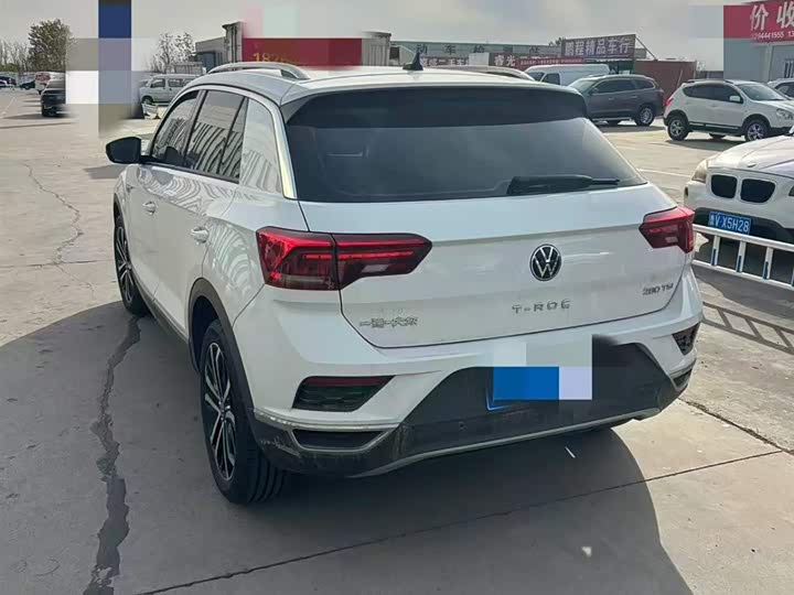 Фото 6 - Volkswagen T-Roc