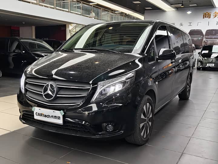 Фото 1 - Mercedes-Benz Vito