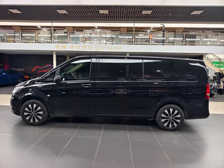 Фото 2 - Mercedes-Benz Vito