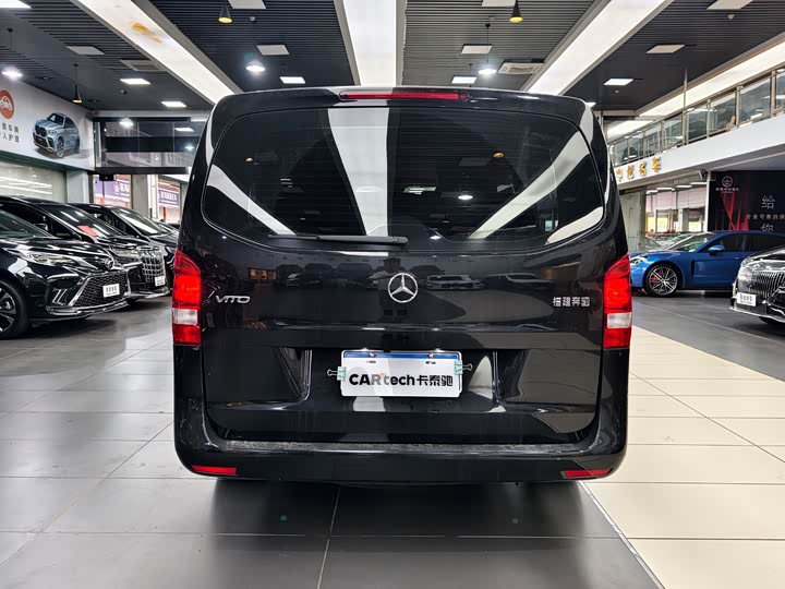 Фото 3 - Mercedes-Benz Vito