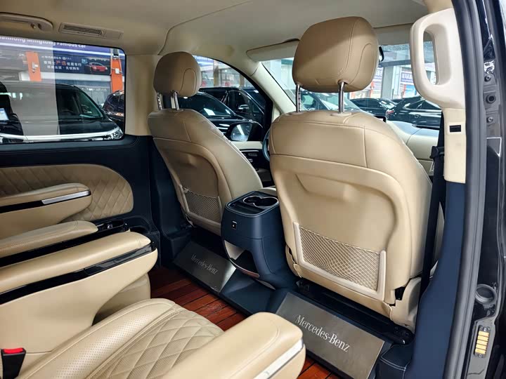 Фото 8 - Mercedes-Benz Vito