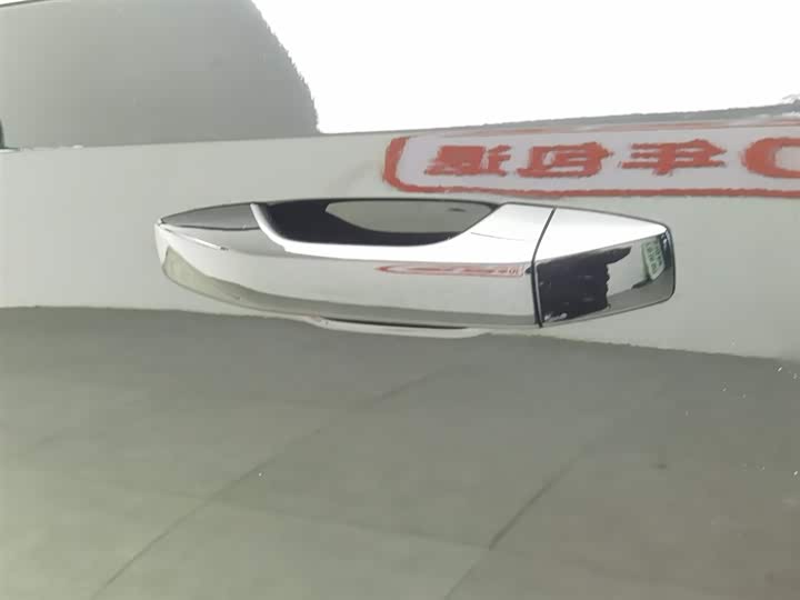 Фото 18 - GAC Trumpchi GS8