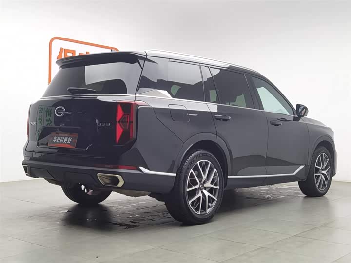 Фото 2 - GAC Trumpchi GS8