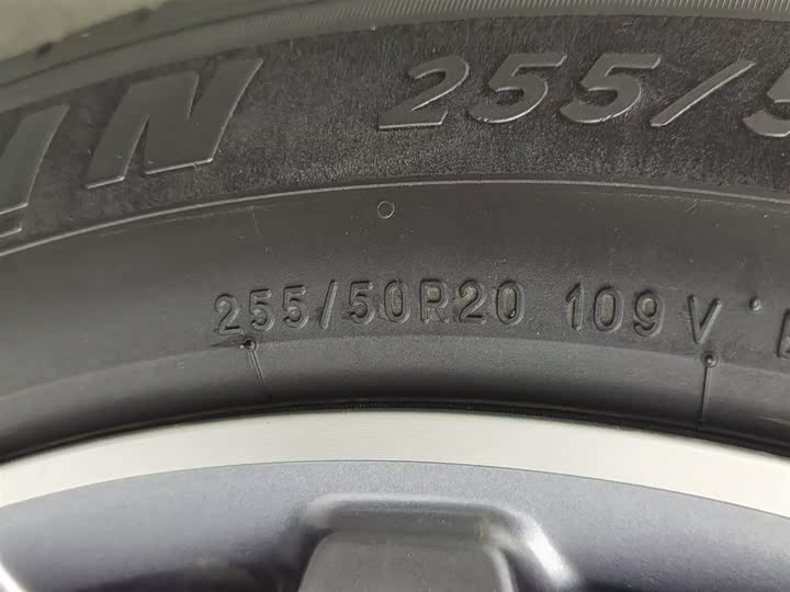 Фото 24 - GAC Trumpchi GS8