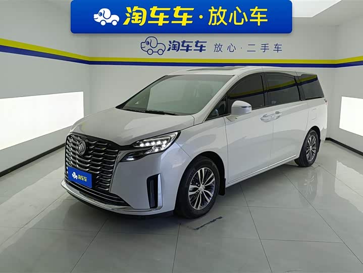 Фото 1 - Buick GL8 ES