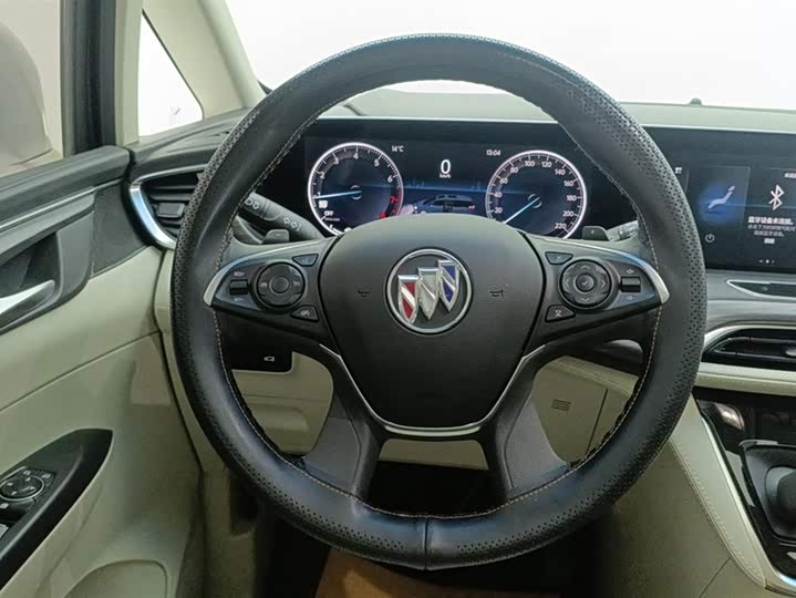 Фото 15 - Buick GL8 ES