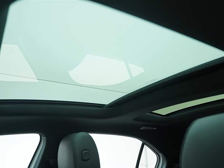 Фото 11 - Mercedes-Benz A-Class