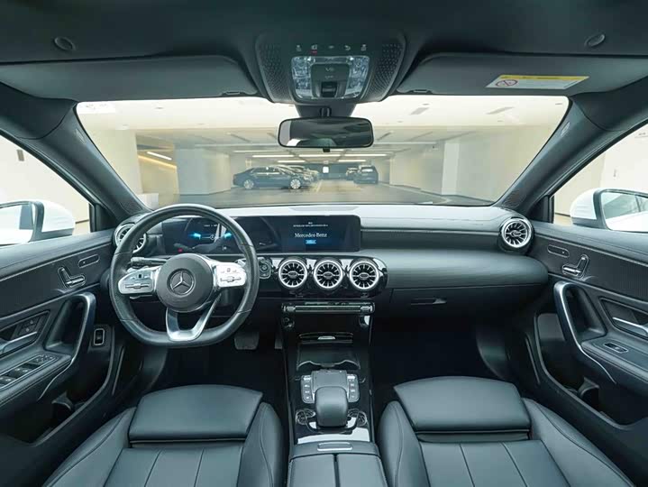 Фото 19 - Mercedes-Benz A-Class