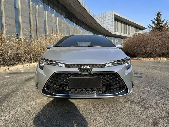 Фото 2 - Toyota Levin