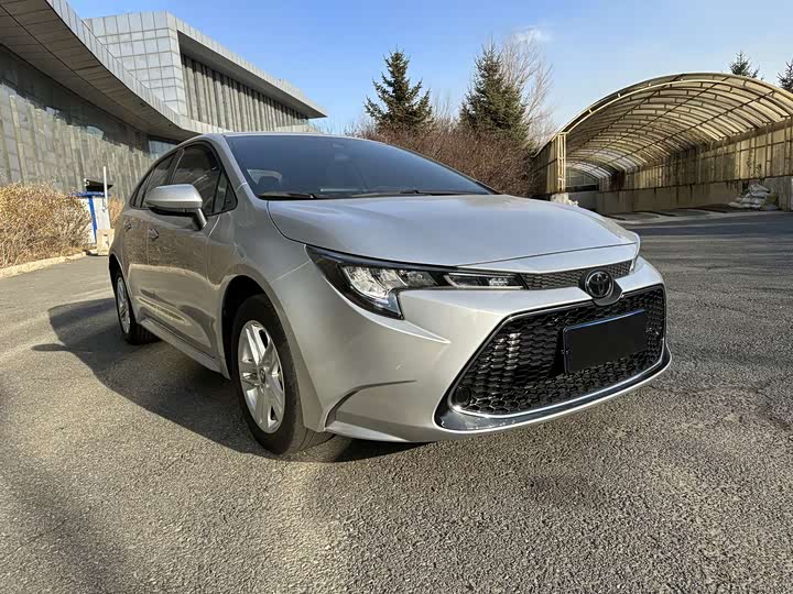 Фото 3 - Toyota Levin