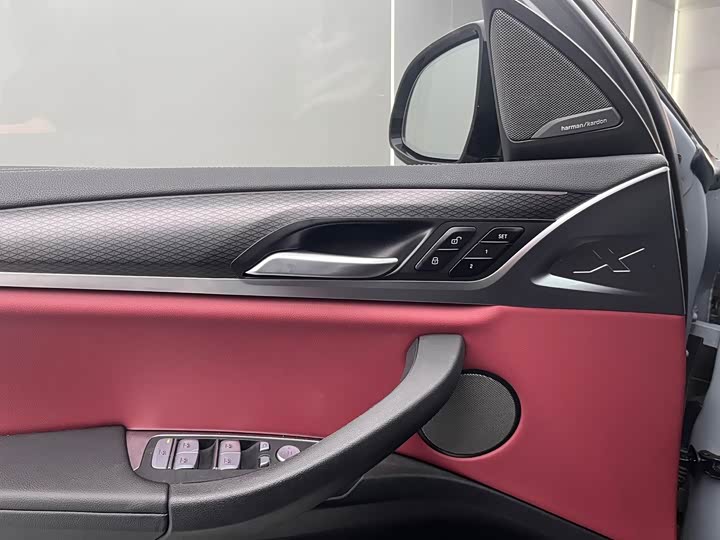 Фото 11 - BMW X4