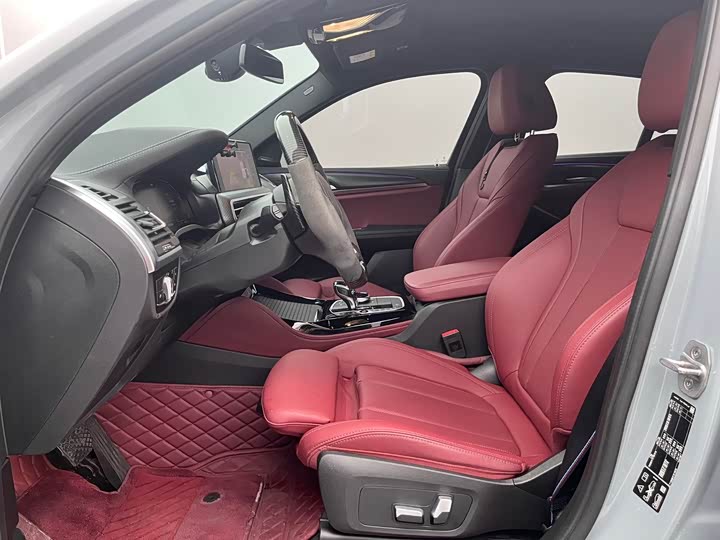 Фото 18 - BMW X4