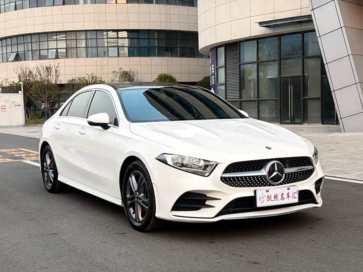 Фото 3 - Mercedes-Benz A-Class
