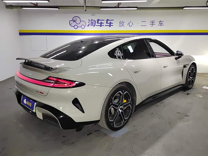 Фото 3 - Xiaomi SU7