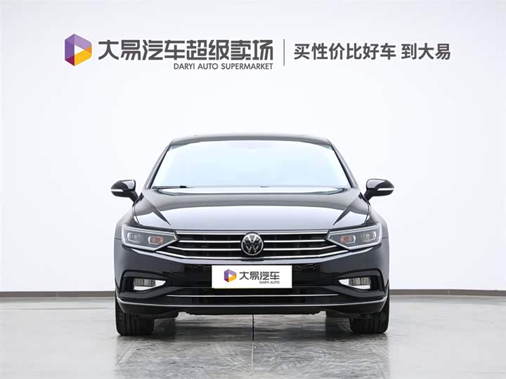 Фото 2 - Volkswagen Magotan