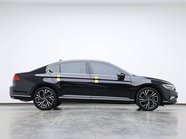 Фото 6 - Volkswagen Magotan