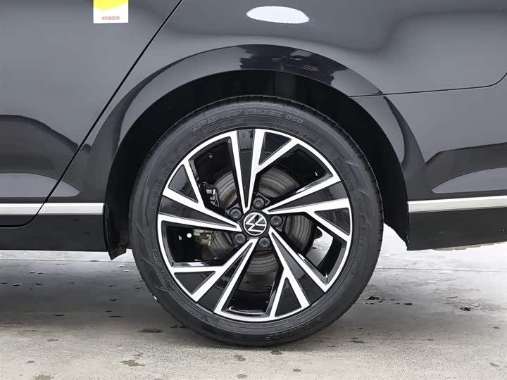 Фото 9 - Volkswagen Magotan