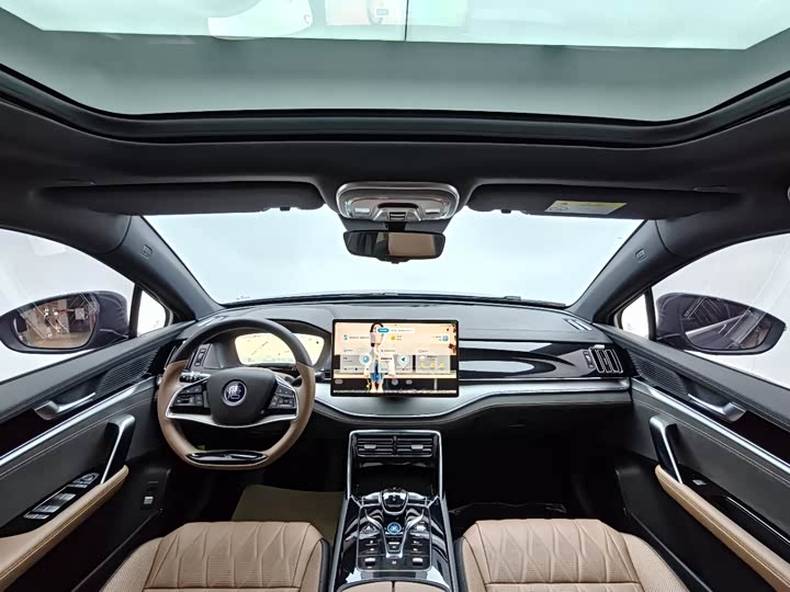 Фото 6 - BYD Tang Hybrid/EV