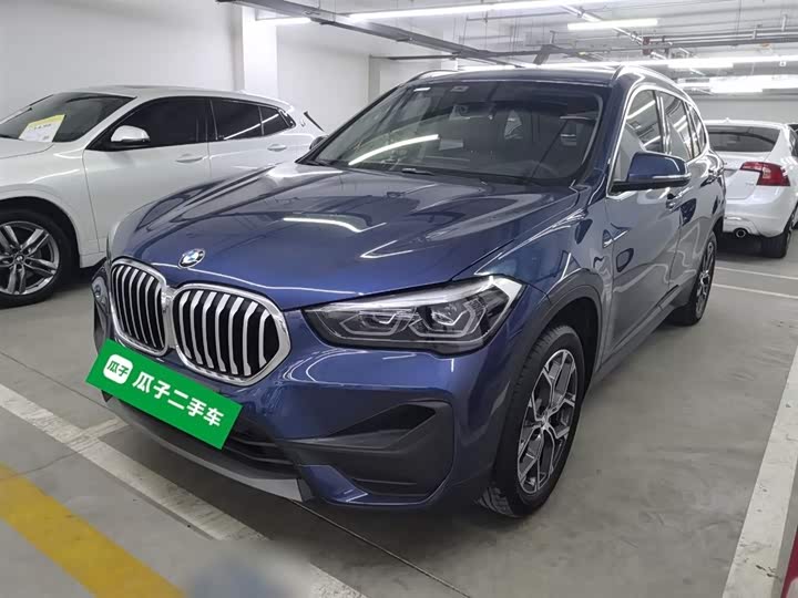 Фото 2 - BMW X1