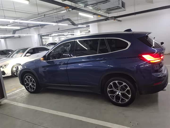 Фото 5 - BMW X1