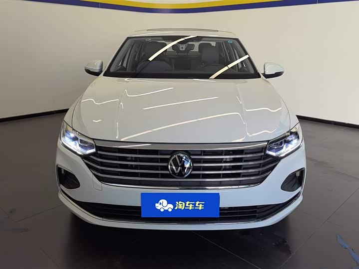 Фото 2 - Volkswagen Lavida