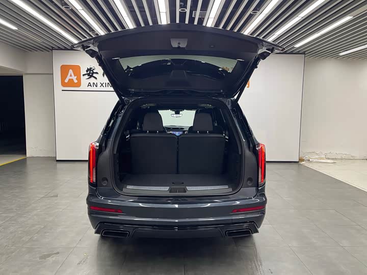 Фото 5 - Cadillac XT6