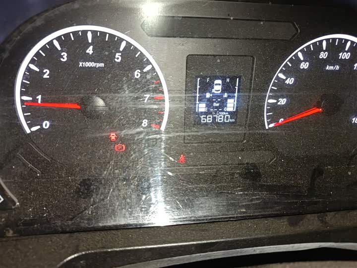 Фото 5 - Dongfeng Forthing Lingzhi M5