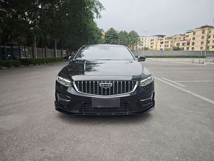 Фото 2 - Geely Preface